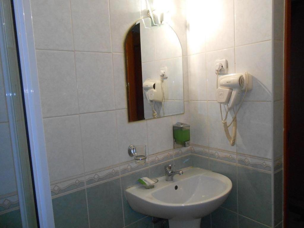Zhibek Zholy Hotel Astaná Habitación foto